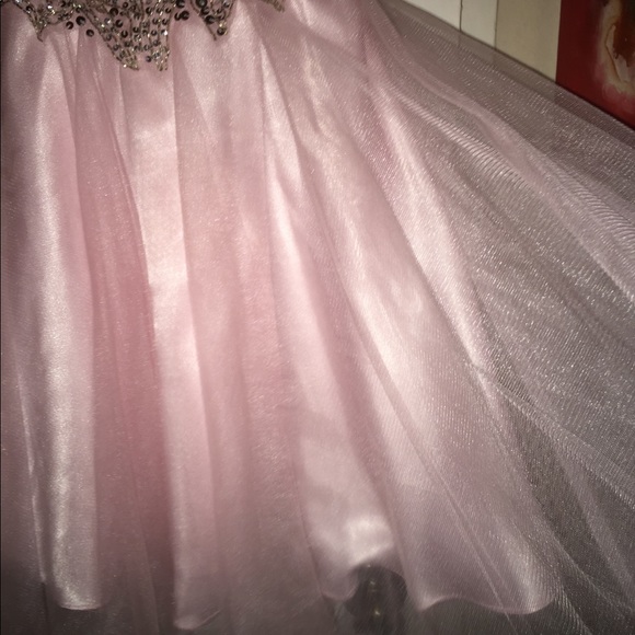 Betsy and Adams Prom dress, size 2 - Picture 5 of 9